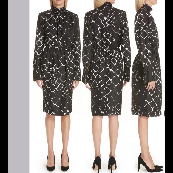 Marc Jacobs Black Abstract Print Silk Dress - Picture 6 of 11